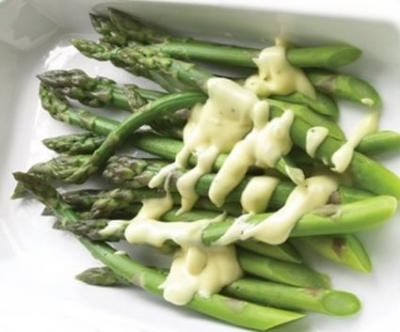 Asperge sauce moutarde