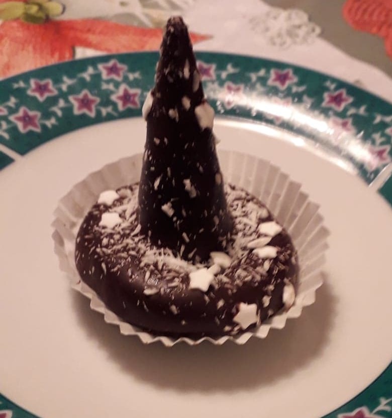 Chapeau de sorciere au chocolat et nutella