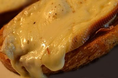 Croute au jambon au fromage brezain15112005
