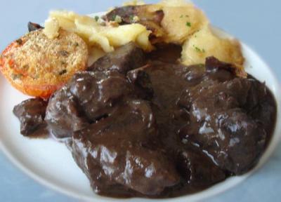 Filet de biche au vin rouge2012