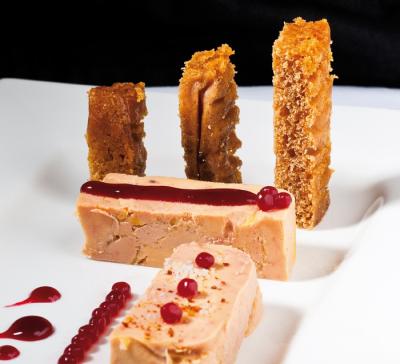 Foie gras cru au sel fin au chutney de canneberges