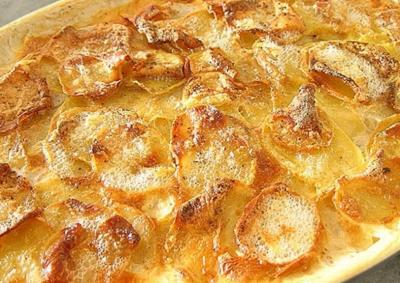 Gratin de pommes de terre et lardon