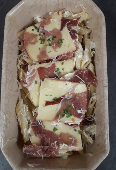 Penne au jambon de savoie et fromage a raclette
