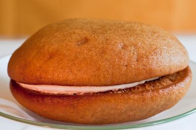 Pumpkin whoopie pie 2006