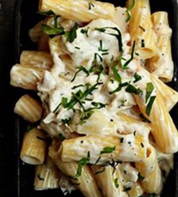 Rigatoni au gorgonzola et poulet2009