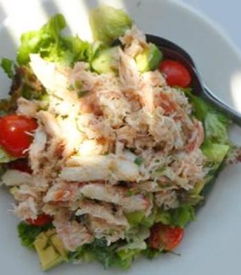 Salade de crabe et avocats20151905