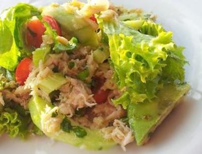 Salade de crabe et avocats20150519