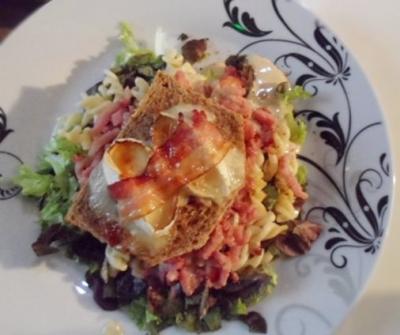 Salades de chevre chaud et lard20140505