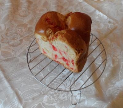 Brioche au praline rose