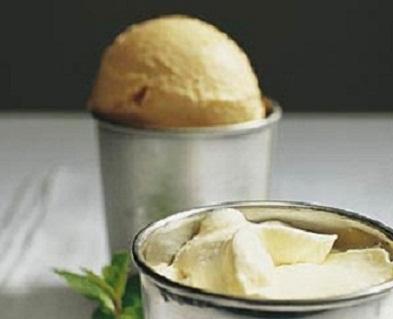 Sorbet a l abricot et mousse au muscadet