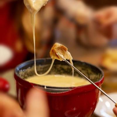 Fondue fromage suisse