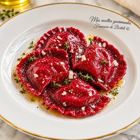 Ravioli di barbabietola ricotta e noci